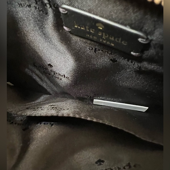 Kate Spade Large wristlet / Clutch New - Picture 5 of 8